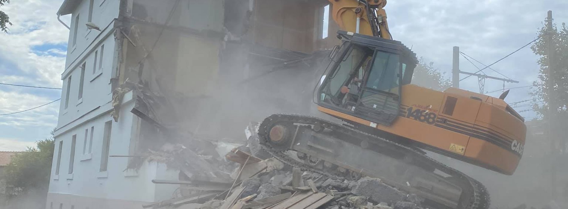 Démolition dans l'Hérault, en région Occitanie